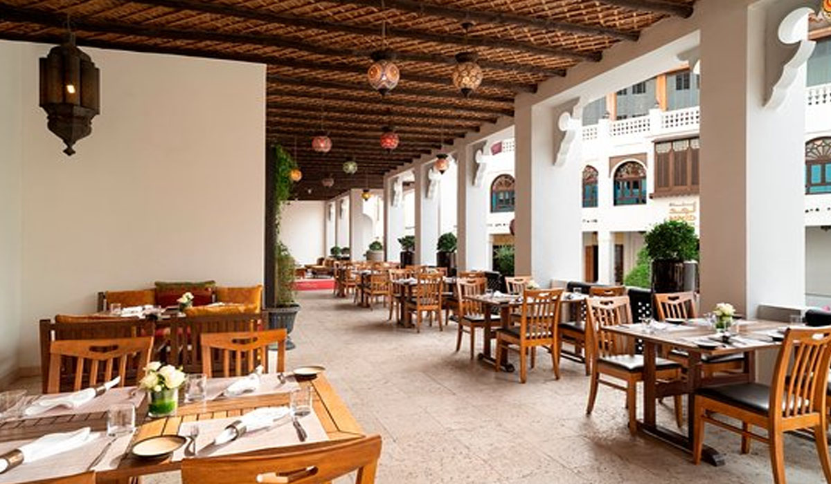 AL TERRACE